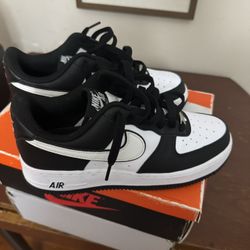 Nike Mens  6.5 