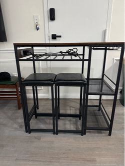 Dining/Bar table with power outlet, stools