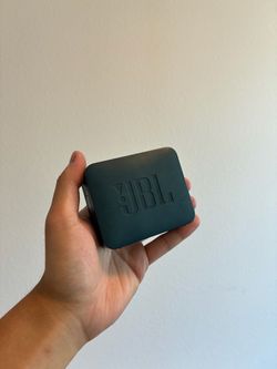 JBL GO2 portable bluetooth speaker