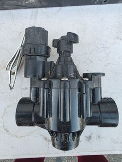 Rainbird Solenoid Valve 1"

Never Used. Old stock