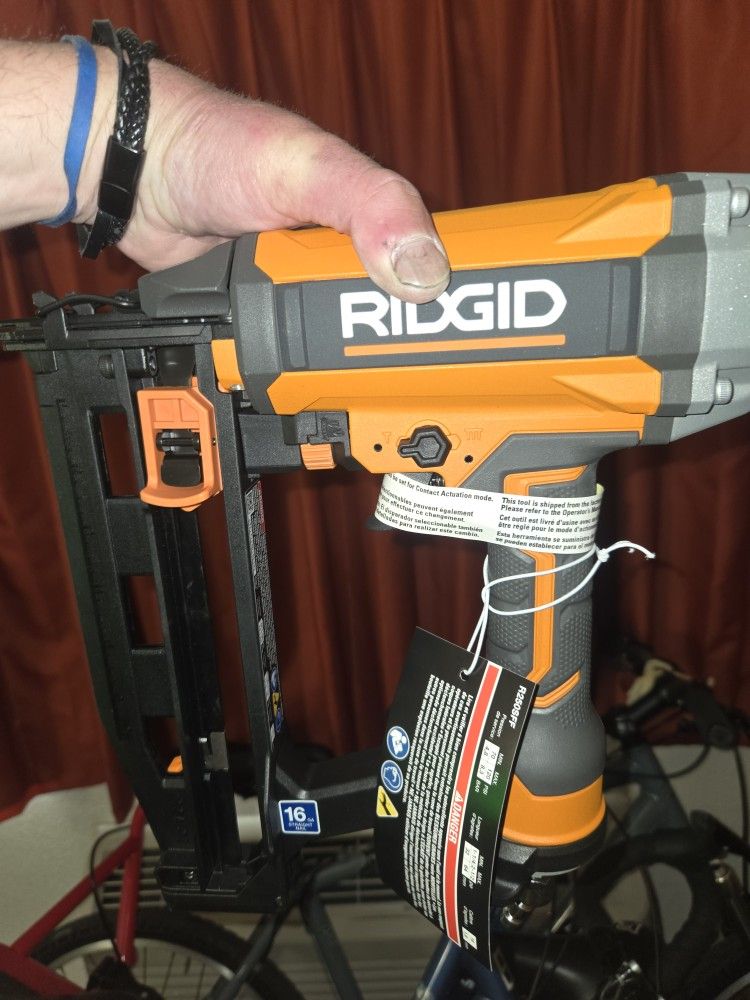 Rigid Brad Nailer