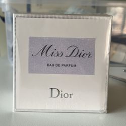 Miss Dior Perfume