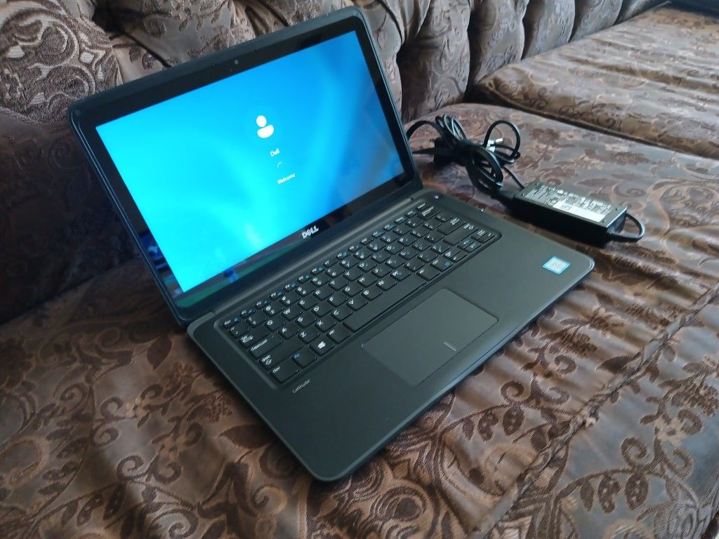 Touchscreen Laptop Dell Latitude 3380-core i3-8gb Ram-128gb HD SSD Solid