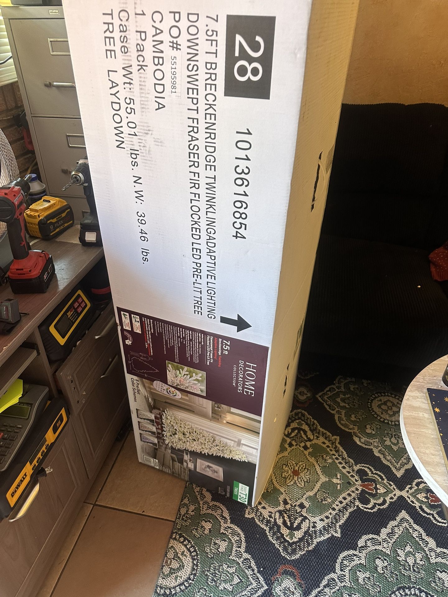 Home decorators Christmas tree