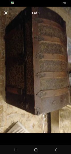 Dome top trunk
