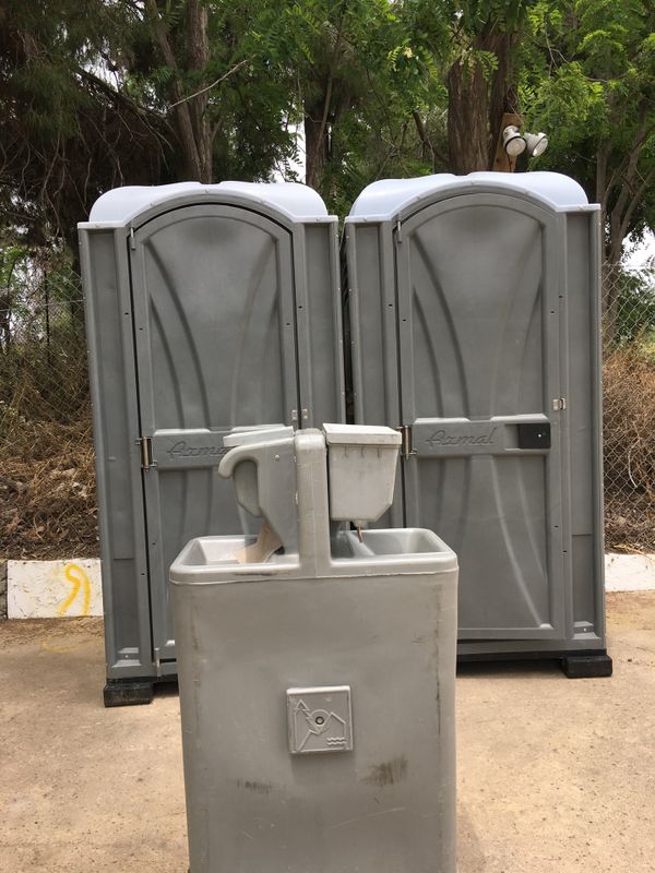 Porta potty for Sale in Fontana, CA OfferUp