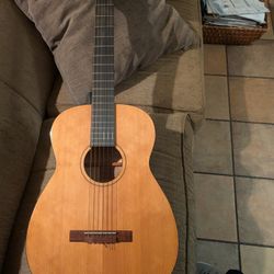  Classical Harmony Guitar #173 1960s W Case