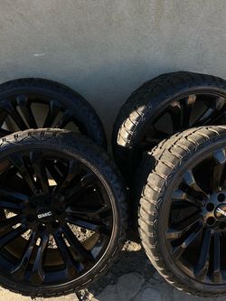 GMC Black Wheels with Tires Set of 4