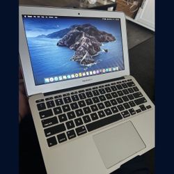 Mac Book 
