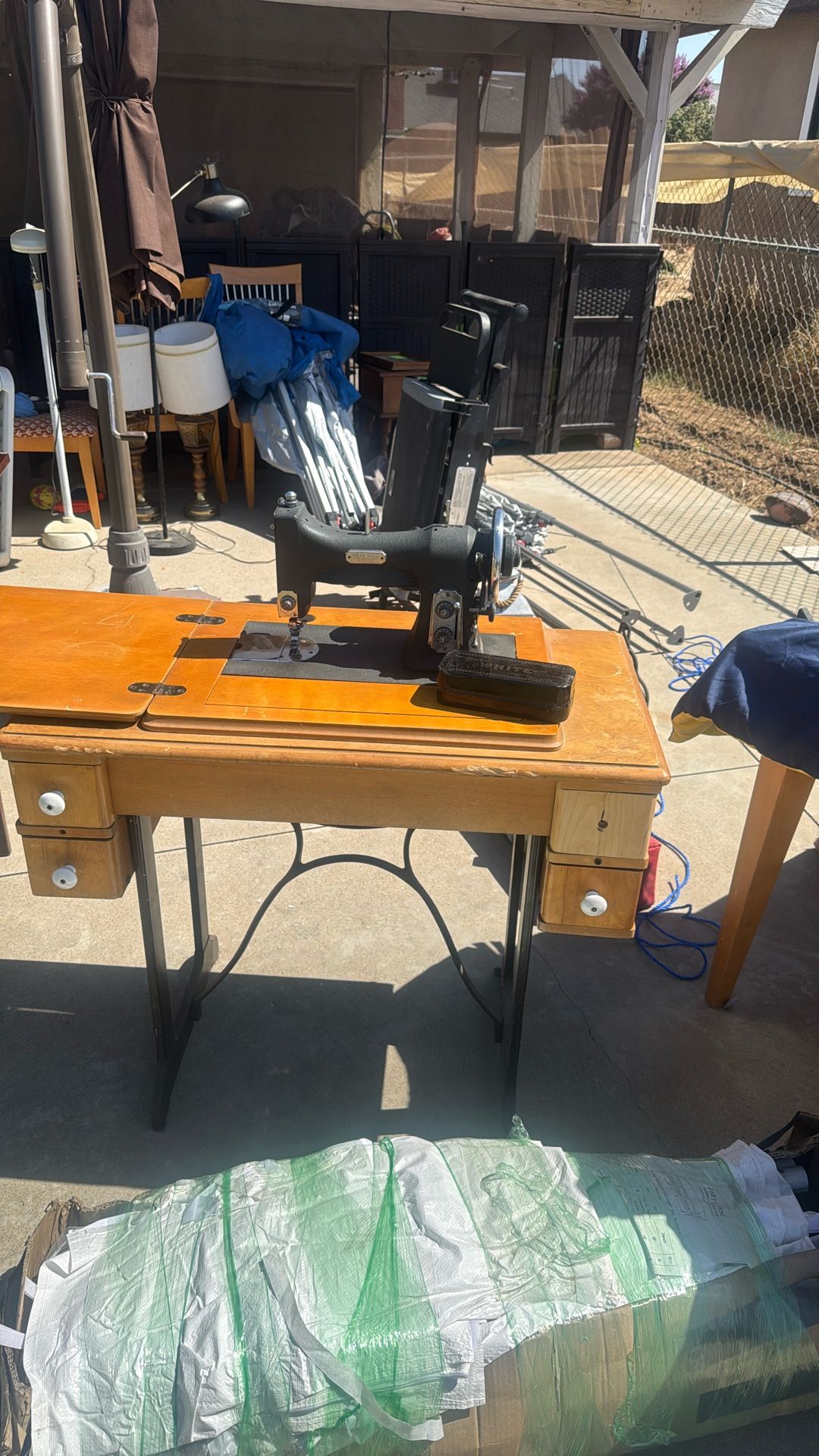 White Sewing Machine