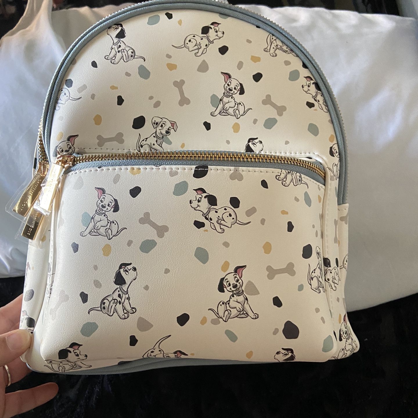 101 dalmatians mini backpack WondaPop Take your stuff with you with this colorful nylon backpack by WondaPop featuring Disneys 101 Dalmatians Danielle Nicole Disney 101 Dalmatians