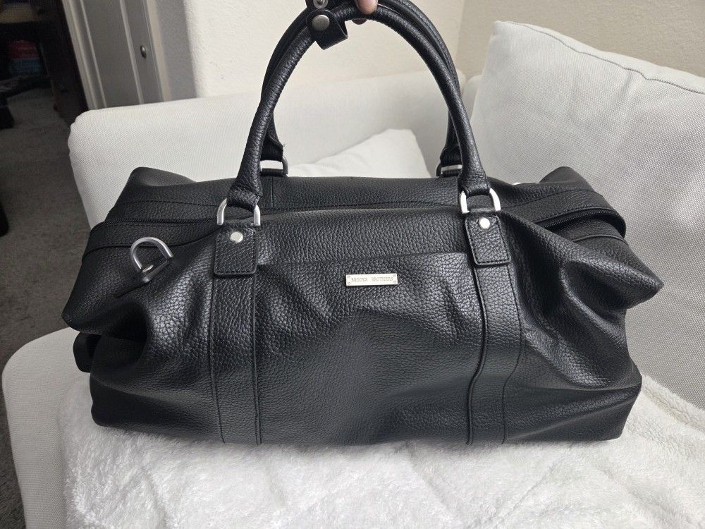 Brooks Brothers Roller Duffle Bag