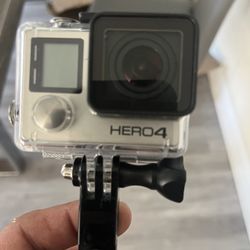 Hero 4