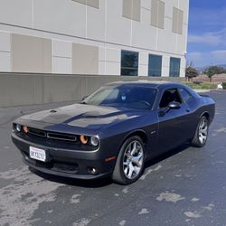 2015 Dodge Challenger 