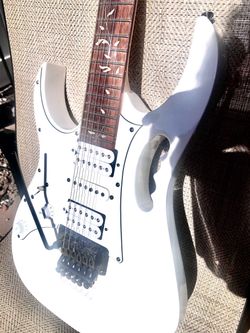 Ibanez   Lefty Jem Jr.