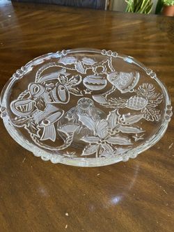 Glass Display Dish