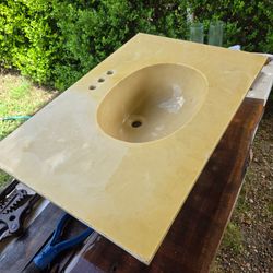 Vintage Cultured Marble Vanity Top / Sink – 22" x 32"| Early 80s, Solid (~80 lb)