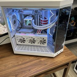 Custom Gaming Pc Ryzen 7 7700x 32 Gb Ram 1tb Ssd RX 6800xt AUROS Elite B650
