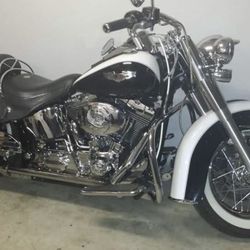 2006 Harley Davidson Softail Deluxe