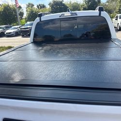 Rough Country Tri Fold Bed Cover 