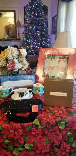 Christmas Gifts Pickup Apple Valley golf Course 