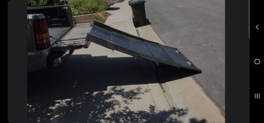 Gator Ramp Heavy Duty Extendable Tail Gate Ramp