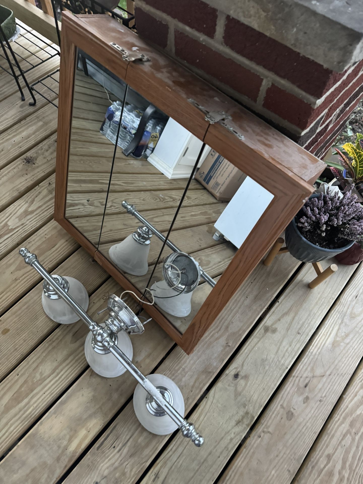 Hanging Cabinet