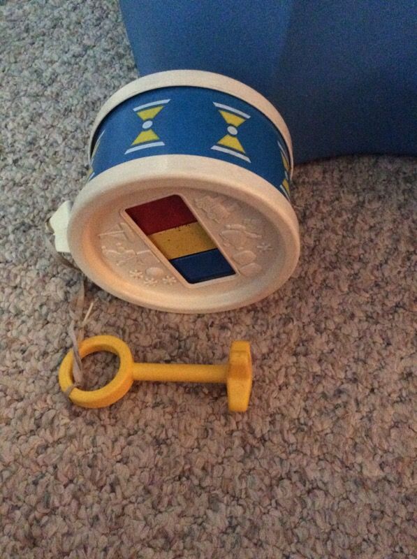 VINTAGE 1976 FISHER PRICE XYLOPHONE DRUM 421