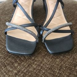 Kelly And Katie Black Srappy Sandals