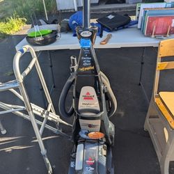 Bissell carpet Cleaner, Great Shape.