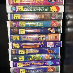 35 VHS Movies 