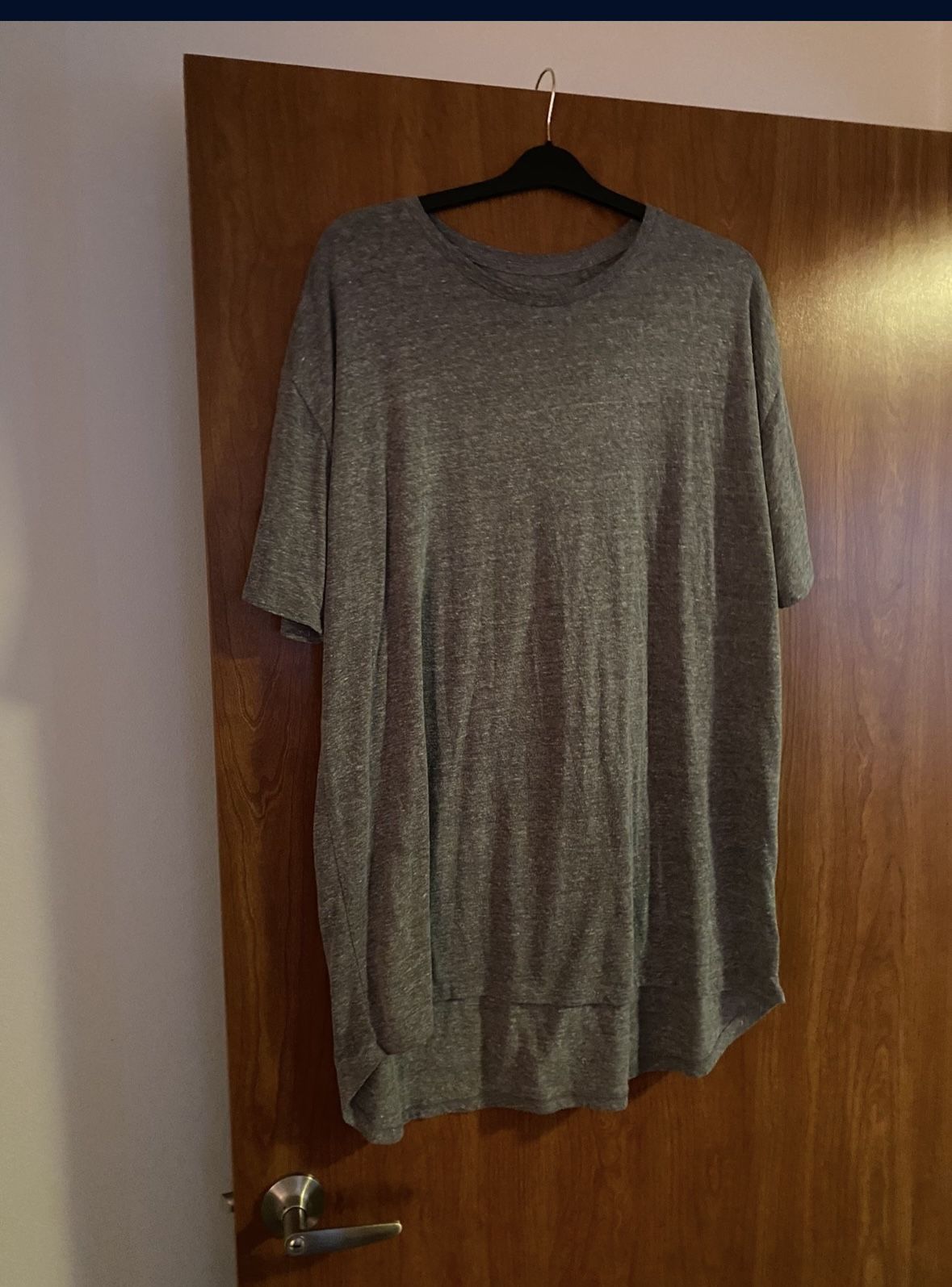 LuLaRoe Long Asymmetrical Short Sleeved T-shirt 3XL