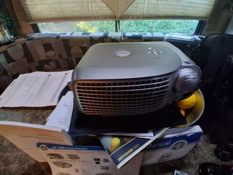 Dell 1100 MP Projector