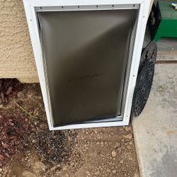 dog door 
