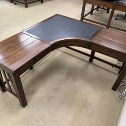 L Shape Desk