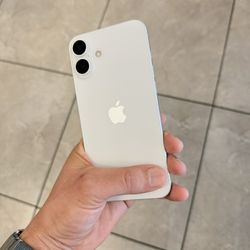 iPhone 16 Plus