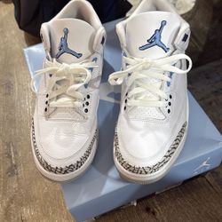 Air Jordan Retro 3 UNC Blue