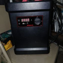 Snap-on ENGINE JUMP STARTER