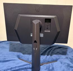 27-inch Ultra Gear™ QHD Monitor - 27GR75Q