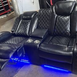 BLACK LEATHER LOVESEAT w/ LED Lights