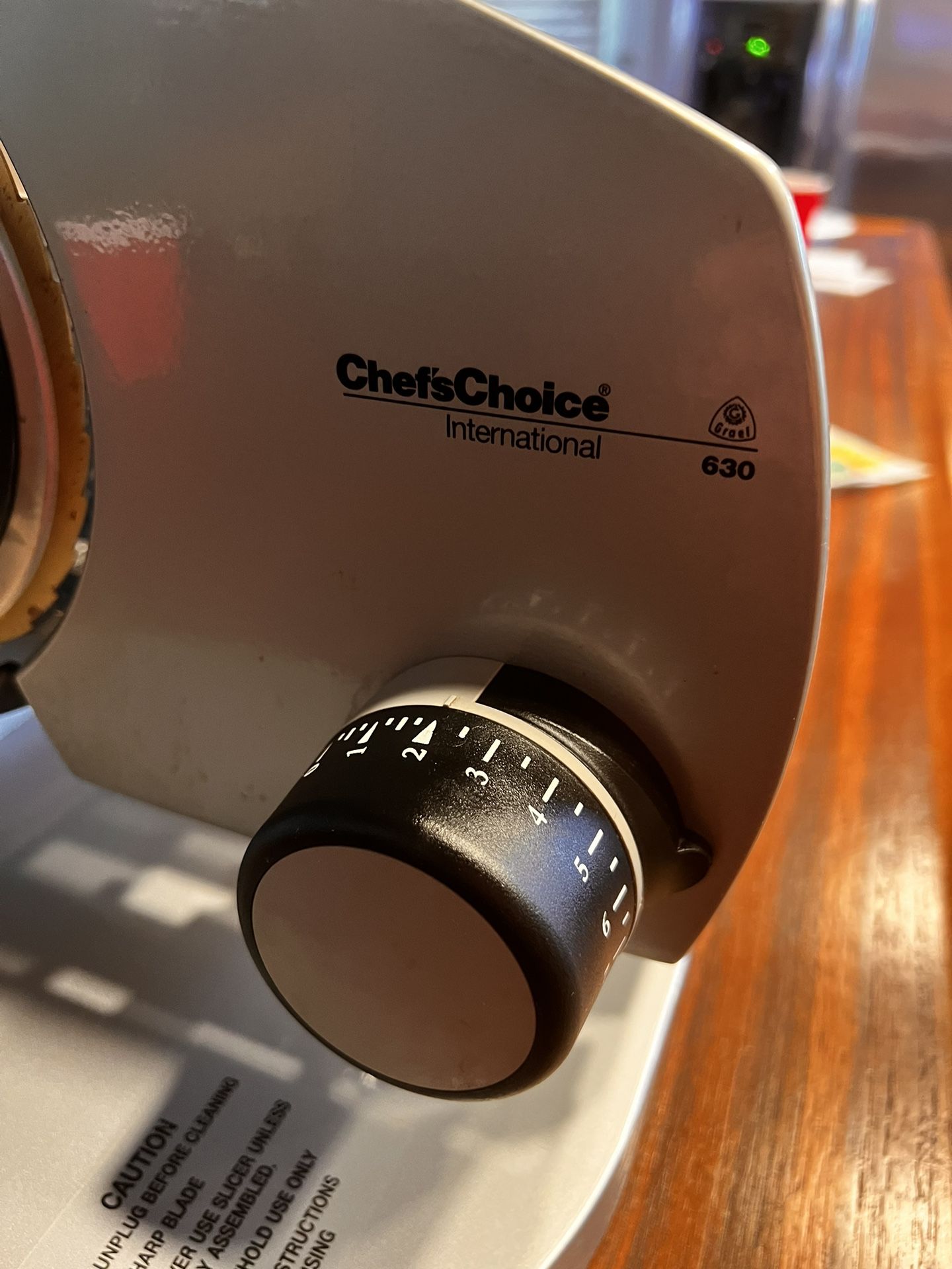 Deli Slicer Chefs Choice International 630