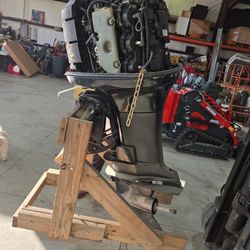 1996 Mercury 225 XL two-stroke outboard motor