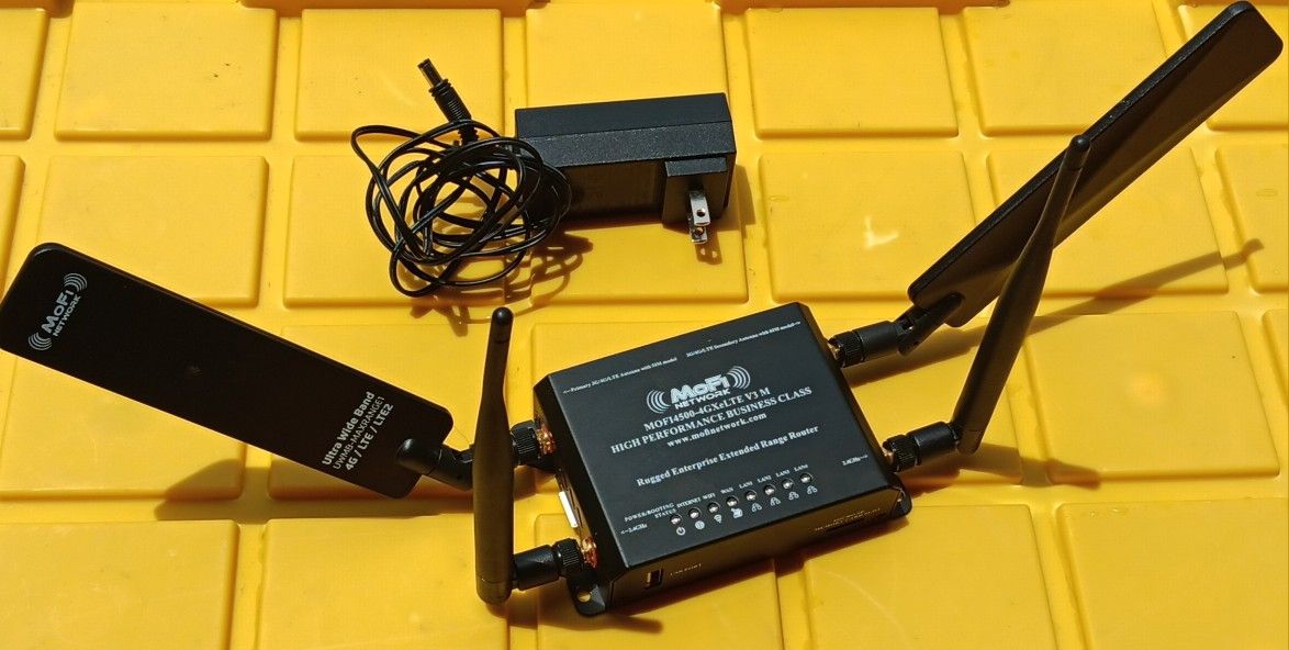 MOFI4500-4GXeLTE V3 M - Extended Range Router