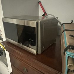 LG Microwave 