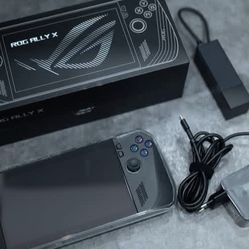 Asus ROG Ally X 7” AMD Ryzen Z1 Extreme 24GB RAM 1TB SSD