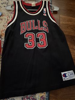 Chicago Bulls Kids Jersey Large XL Pippen Red Black