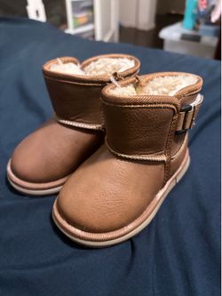 Baby boots size 3