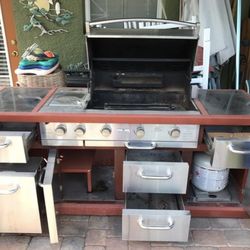 M Professional Gas grill 