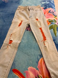 Light Wash Distressed Skinny Jeans