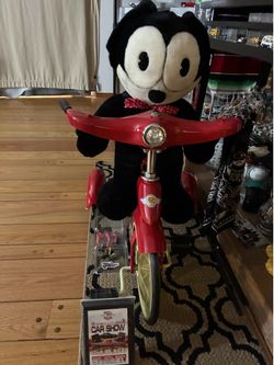 Bicycle 1940 toy replica, Felix, the cat and two Philip replica 124 scale